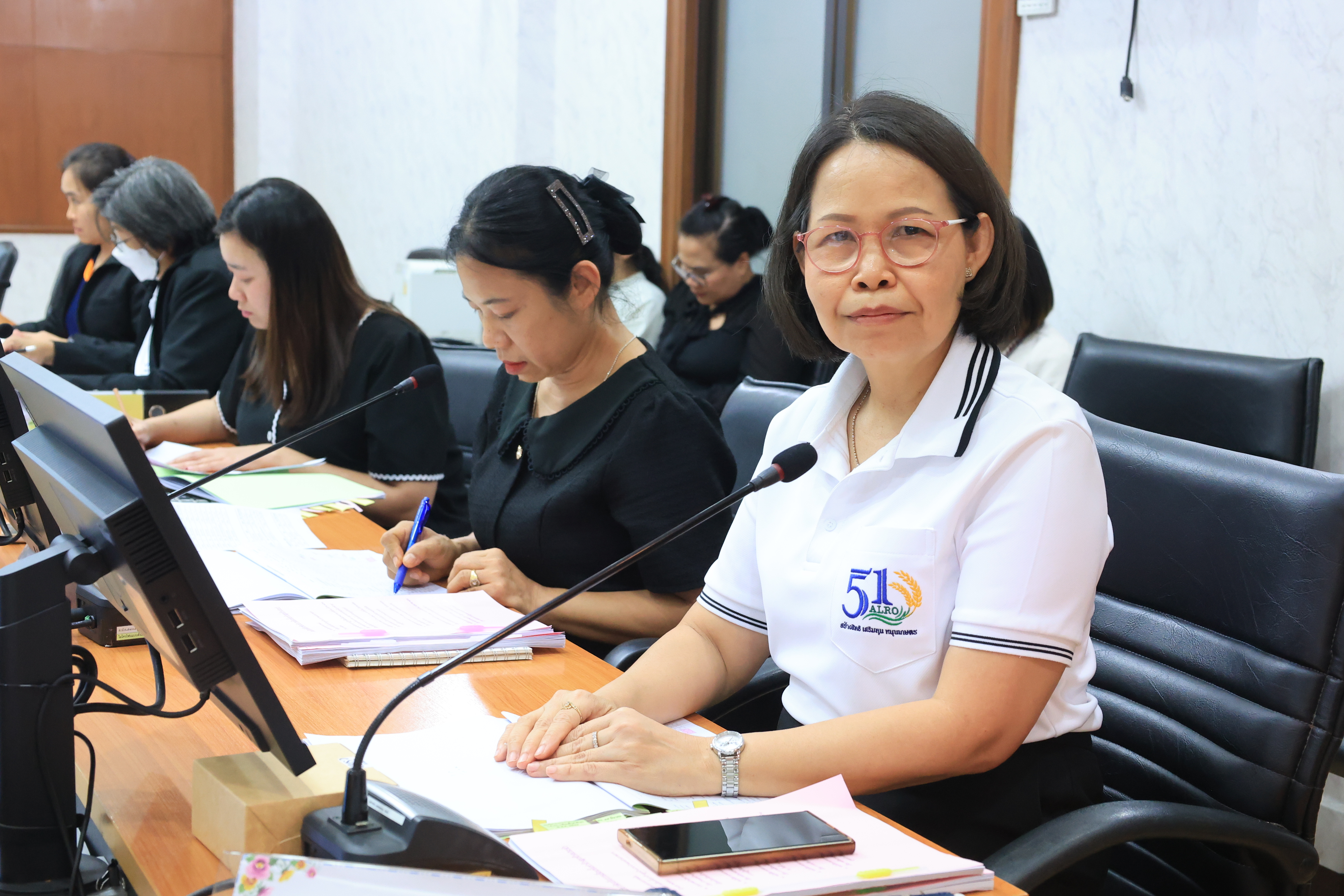 title - ส.ป.ก.ประชุมคณะกรรมการกลั่นกรองผลการประเมินประสิทธิภาพและประสิทธิผลการปฏิบัติงานของลูกจ้างประจำ ในสังกัดสำนักงานการปฏิรูปที่ดินเพื่อเกษตรกรรม ครั้งที่ 1/2569 